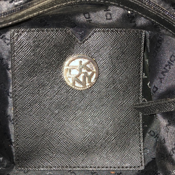 Handbag - Picture 5 of 8